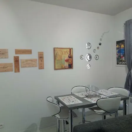 L'escandihado דירה